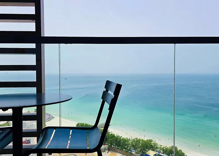 Wyndham Garden Ajman Corniche